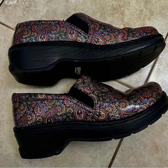 KLOGS Paisley Clogs - Picture 6 of 8